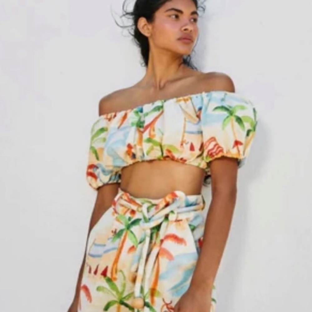 NWT Farm Rio Copacabana Crop Top